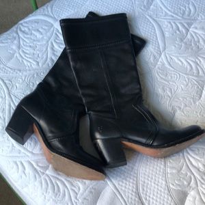 Frye Jane boot black